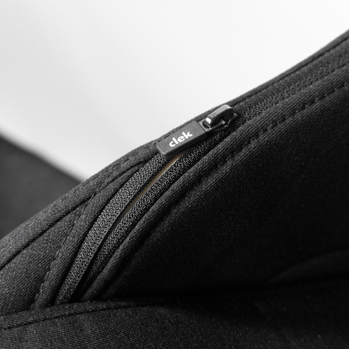 Clek Liing Lightweight Infant Car Seat with Load Leg - Railroad Ziip - 图片 2